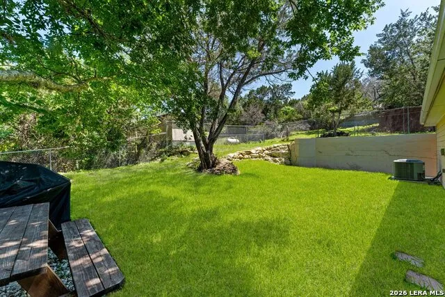 735 Green Castle Pl Canyon Lake, TX 78133