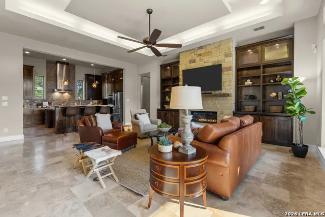 41 WOODLAND VW Fair Oaks Ranch, TX 78015
