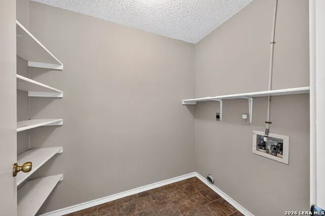 6350 REGENCY LN San Antonio, TX 78249