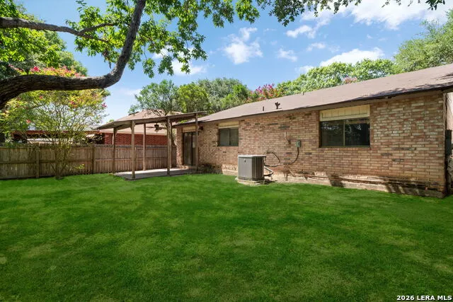 6350 REGENCY LN San Antonio, TX 78249