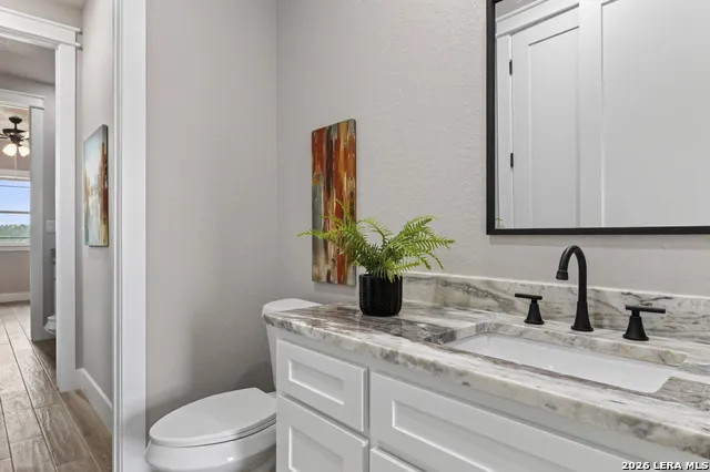 956 Horseshoe Falls Bandera, TX 78003