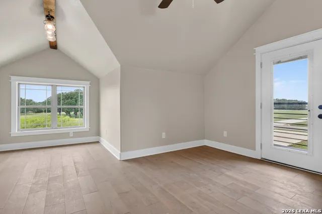 956 Horseshoe Falls Bandera, TX 78003