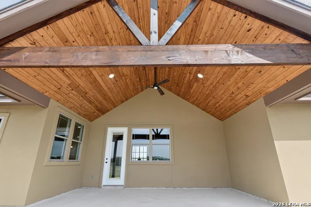 956 Horseshoe Falls Bandera, TX 78003