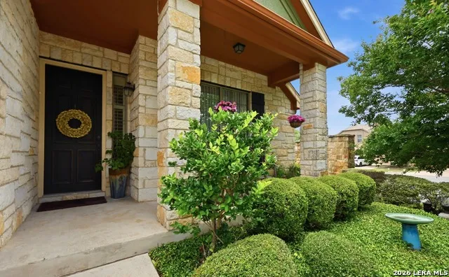 114 DRURY LN Austin, TX 78737