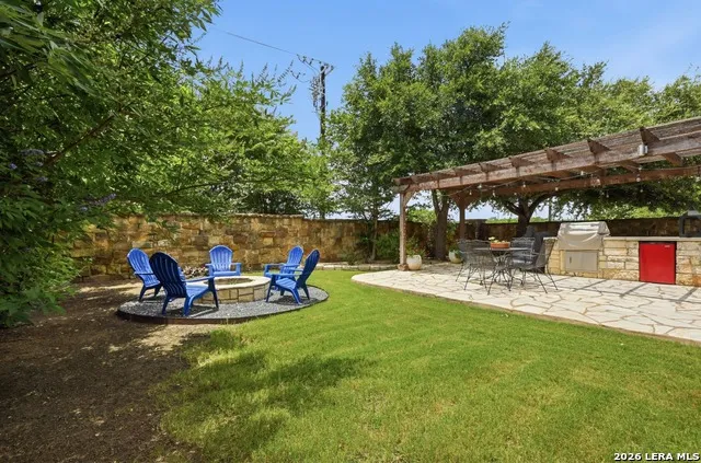 114 DRURY LN Austin, TX 78737