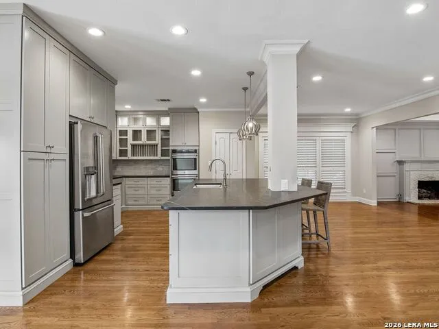310 Castano Avenue Alamo Heights, TX 78209