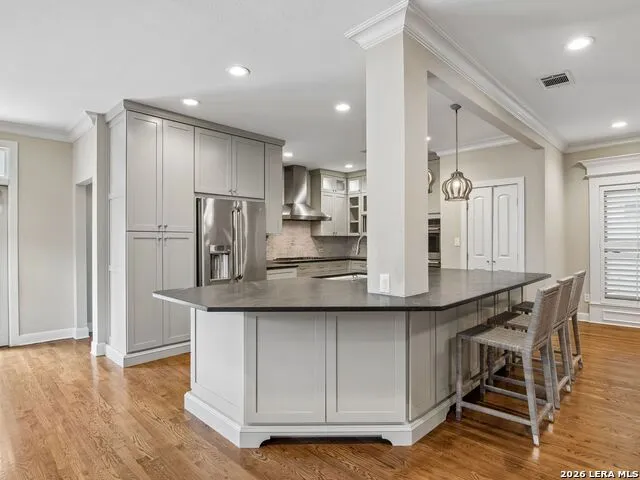 310 Castano Avenue Alamo Heights, TX 78209
