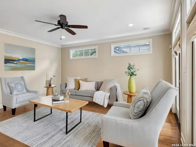 310 Castano Avenue Alamo Heights, TX 78209