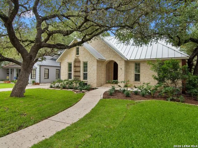 310 Castano Avenue Alamo Heights, TX 78209