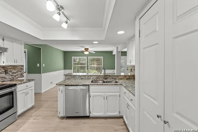 2831 Peppermill Run San Antonio, TX 78231