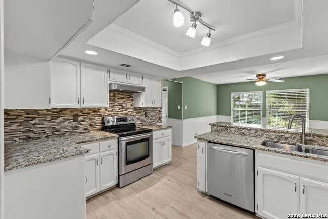 2831 Peppermill Run San Antonio, TX 78231
