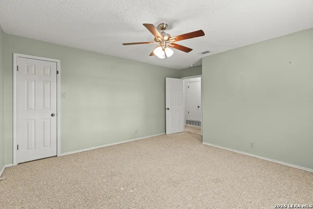2831 Peppermill Run San Antonio, TX 78231