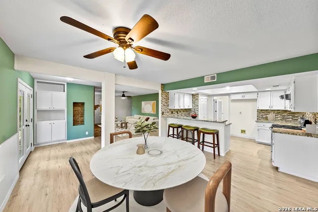 2831 Peppermill Run San Antonio, TX 78231