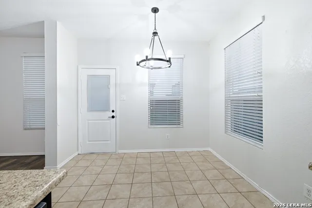 1649 W Nolte Farms Seguin, TX 78155