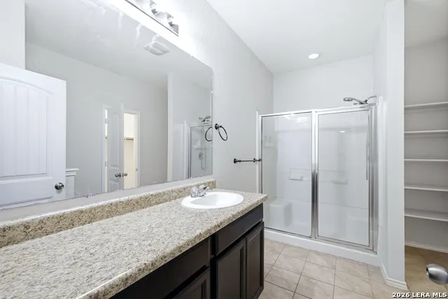 1649 W Nolte Farms Seguin, TX 78155