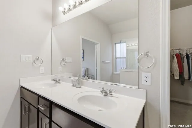 1634 Cheshire Park Bulverde, TX 78163
