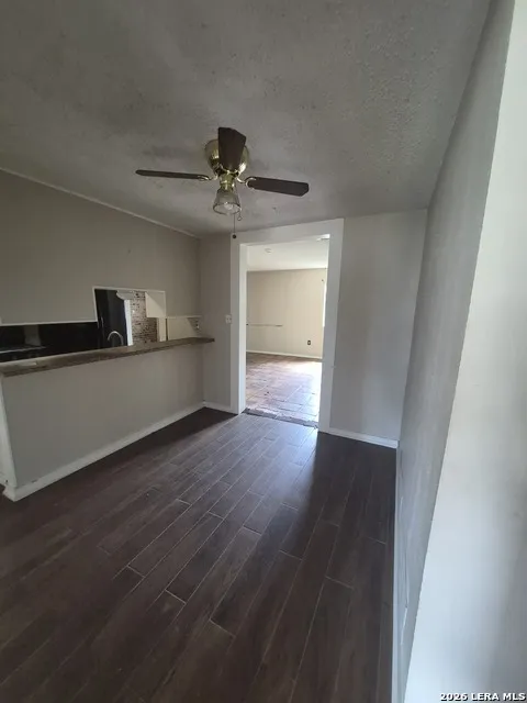 2406 ROSEVILLE ST San Antonio, TX 78219