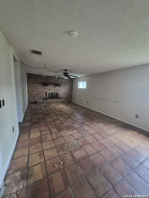 2406 ROSEVILLE ST San Antonio, TX 78219