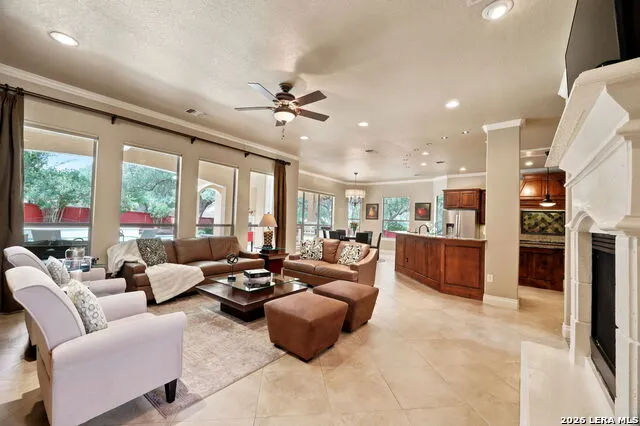 24003 Fog Cyn San Antonio, TX 78258