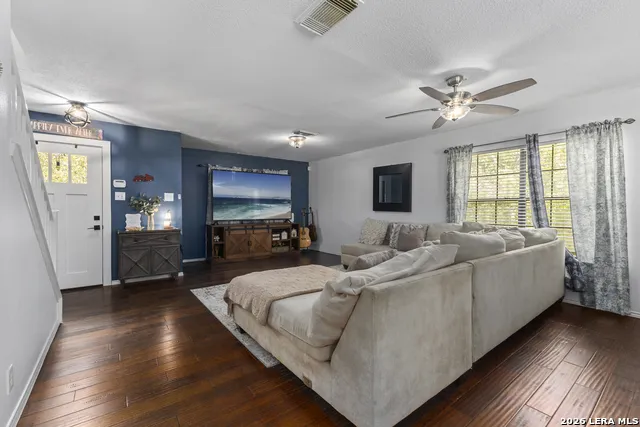 3406 Sunnydell Drive San Antonio, TX 78253