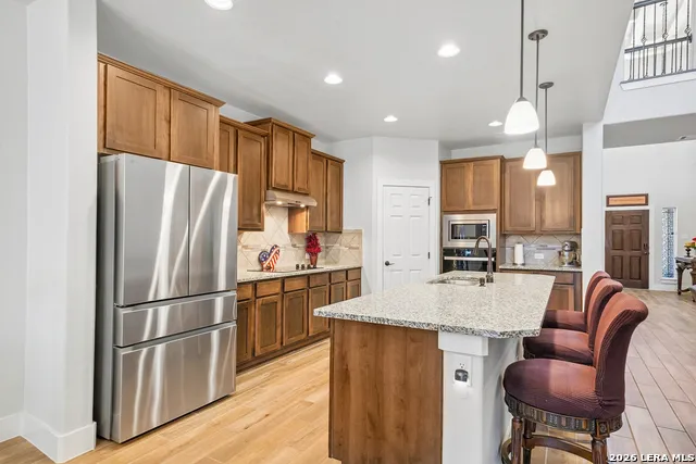 2564 Ayers Dr Seguin, TX 78155