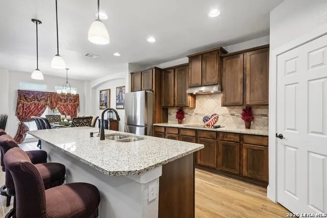 2564 Ayers Dr Seguin, TX 78155
