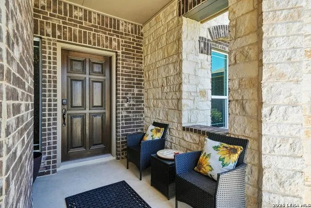 2564 Ayers Dr Seguin, TX 78155