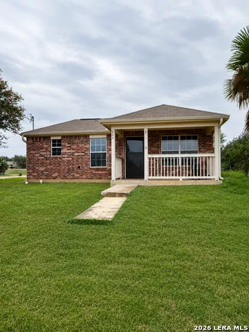 264 Rodriguez Ave Charlotte, TX 78011