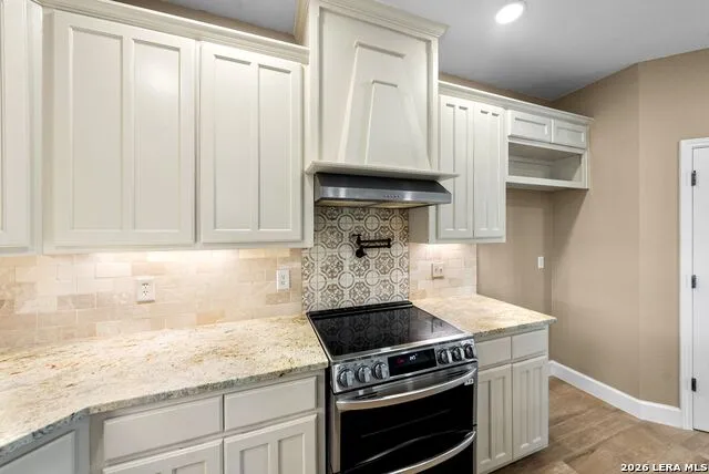 147 Rambling Trl La Vernia, TX 78121