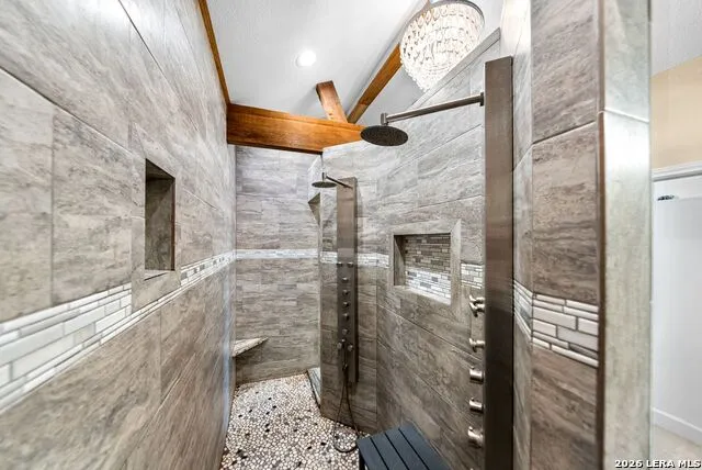 147 Rambling Trl La Vernia, TX 78121