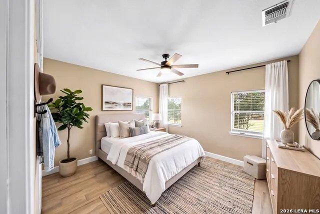 147 Rambling Trl La Vernia, TX 78121