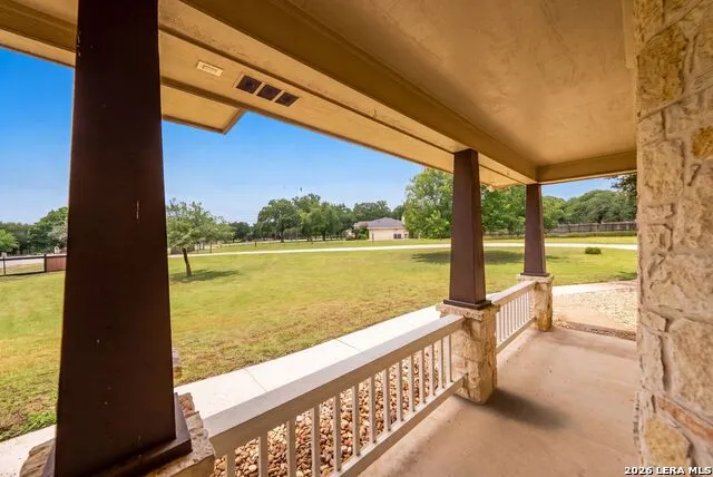 147 Rambling Trl La Vernia, TX 78121