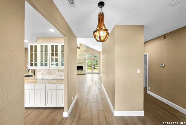 147 Rambling Trl La Vernia, TX 78121