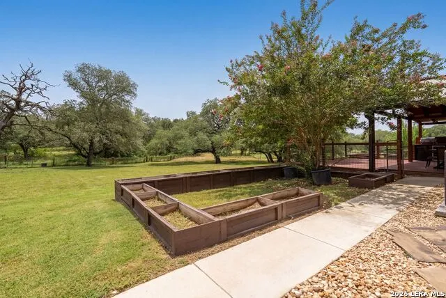 147 Rambling Trl La Vernia, TX 78121