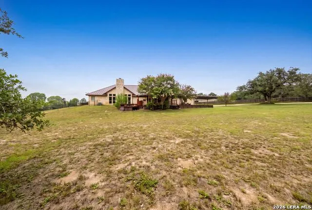 147 Rambling Trl La Vernia, TX 78121