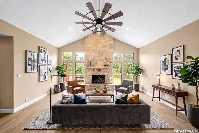147 Rambling Trl La Vernia, TX 78121