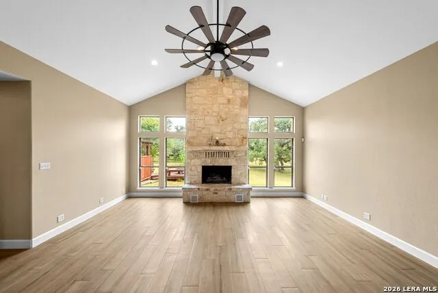 147 Rambling Trl La Vernia, TX 78121