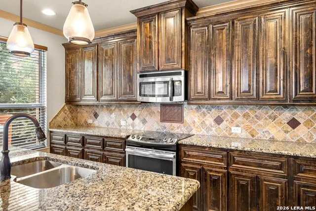 117 Churchill Rd Boerne, TX 78006