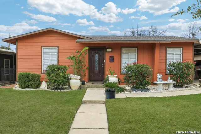 118 REDROCK DR San Antonio, TX 78213