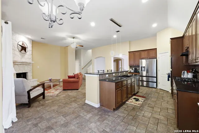 1302 GANAHL CT San Antonio, TX 78216