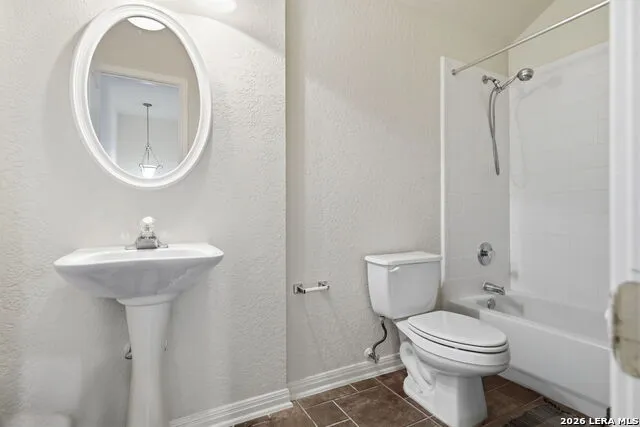 1302 GANAHL CT San Antonio, TX 78216