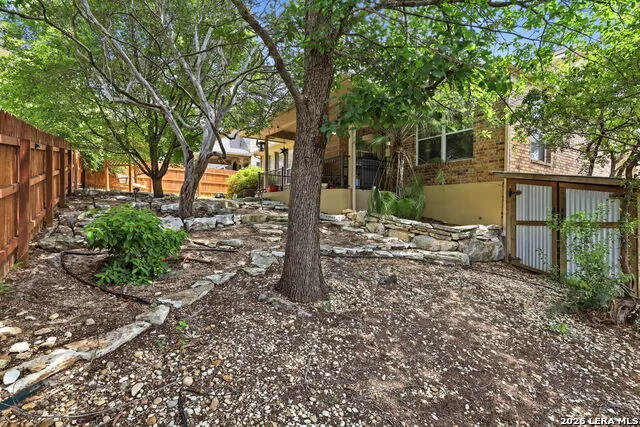 1302 GANAHL CT San Antonio, TX 78216