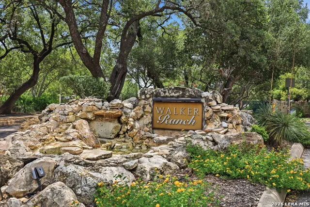 1302 GANAHL CT San Antonio, TX 78216