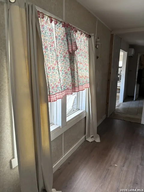 206 IKE ST San Antonio, TX 78211