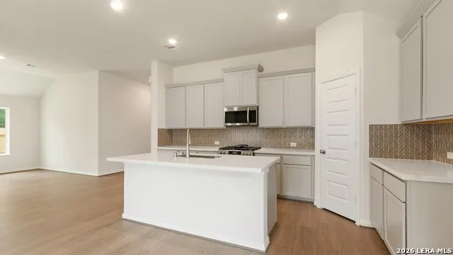 935 Creek Bed Drive New Braunfels, TX 78130