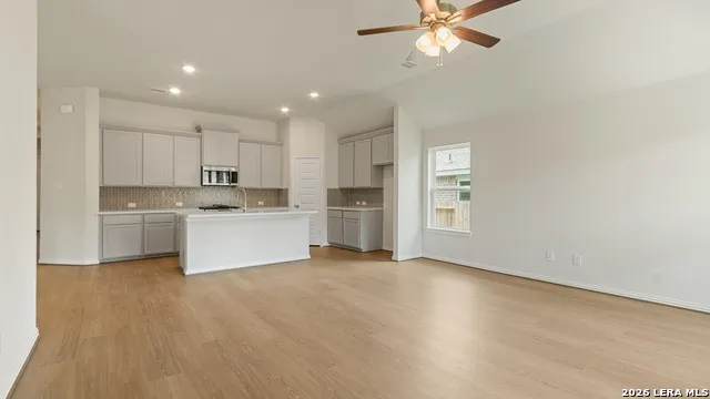 935 Creek Bed Drive New Braunfels, TX 78130