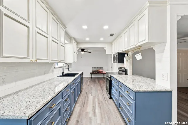 13623 Coleridge San Antonio, TX 78217