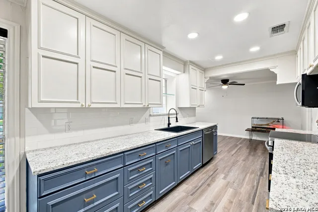13623 Coleridge San Antonio, TX 78217