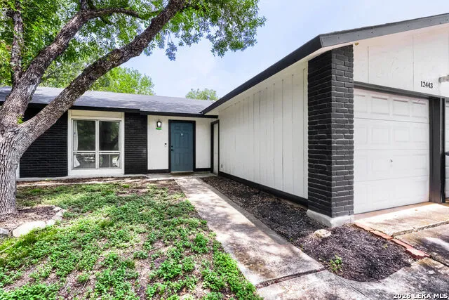 12443 Command Post St San Antonio, TX 78233
