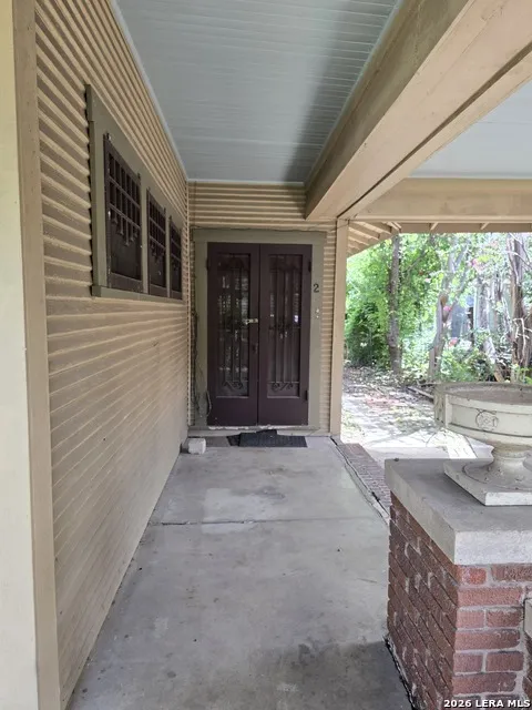 927 W Huisache San Antonio, TX 78201